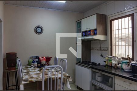 Casa à venda com 120m², 3 quartos e 4 vagas Casa à venda com 120m², 3 quartos e 4 vagasCozinha