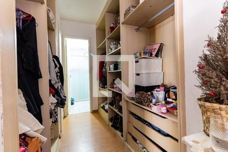 Apartamento para alugar com 79m², 3 quartos e 2 vagas Apartamento para alugar com 79m², 3 quartos e 2 vagasCloset da Suíte