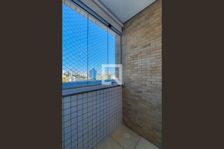 Apartamento à venda com 110m², 2 quartos e 2 vagasVaranda da Suíte 1