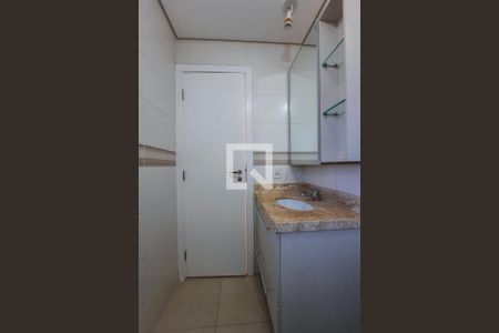 Apartamento à venda com 110m², 2 quartos e 2 vagasBanheiro da Suíte 2