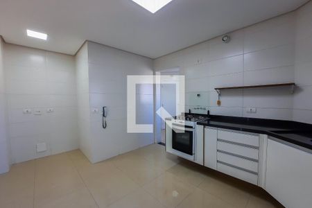 Apartamento à venda com 110m², 2 quartos e 2 vagasCozinha