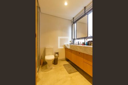Banheiro da Suíte de apartamento para alugar com 1 quarto, 70m² em Jardim Fonte do Morumbi, São Paulo