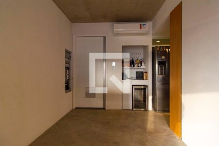 Entrada de apartamento para alugar com 1 quarto, 70m² em Jardim Fonte do Morumbi, São Paulo