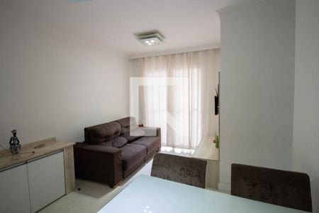 Sala de apartamento à venda com 3 quartos, 58m² em Colônia (zona Leste), São Paulo