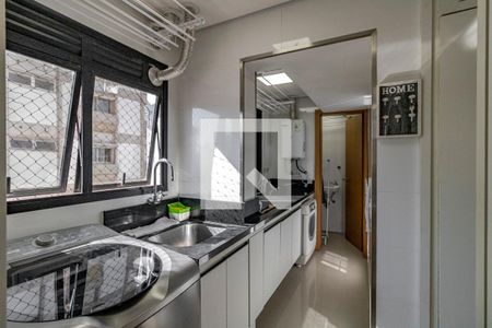 Apartamento à venda com 330m², 4 quartos e 4 vagasÁrea de Serviço