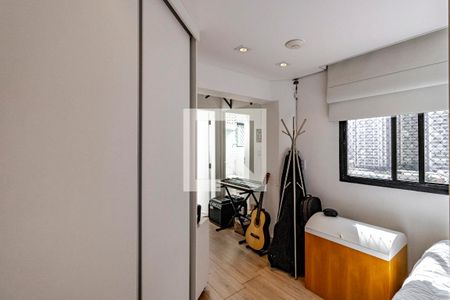 Apartamento à venda com 330m², 4 quartos e 4 vagasQuarto 03 Suíte