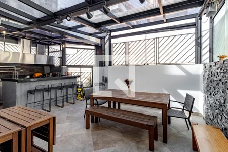 Apartamento à venda com 330m², 4 quartos e 4 vagasChurrasqueira