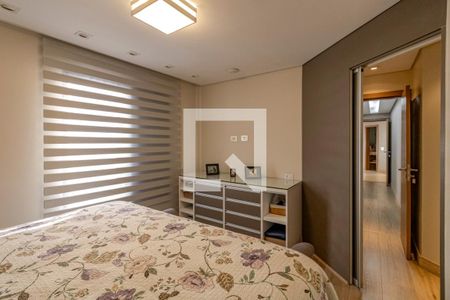 Apartamento à venda com 330m², 4 quartos e 4 vagasQuarto 02 Suíte