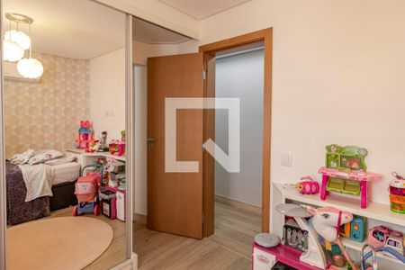 Apartamento à venda com 330m², 4 quartos e 4 vagasQuarto 01 Suíte