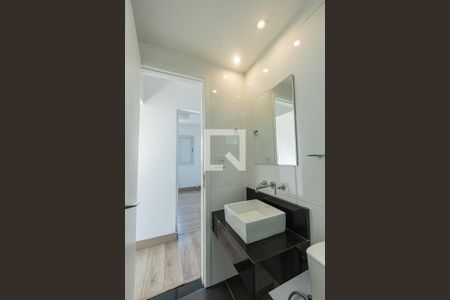 Apartamento à venda com 58m², 2 quartos e 1 vaga Apartamento à venda com 58m², 2 quartos e 1 vagaBanheiro Social