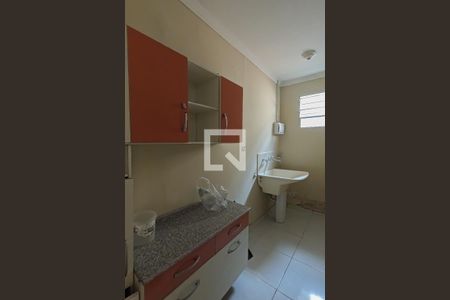 Casa à venda com 98m², 3 quartos e 4 vagasÁrea de Serviço