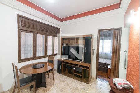 Sala de apartamento para alugar com 2 quartos, 70m² em São Francisco Xavier, Rio de Janeiro