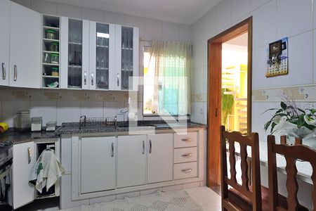Casa à venda com 196m², 3 quartos e 5 vagasCozinha