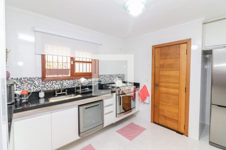 Casa à venda com 160m², 3 quartos e 2 vagas Casa à venda com 160m², 3 quartos e 2 vagasCozinha