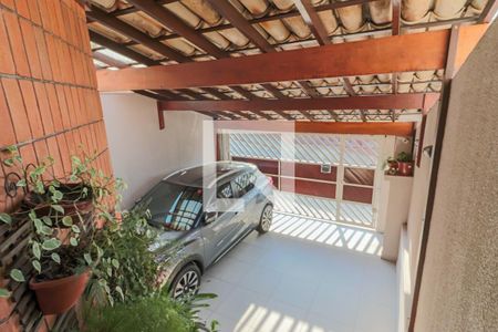 Casa à venda com 160m², 3 quartos e 2 vagas Casa à venda com 160m², 3 quartos e 2 vagasGaragem
