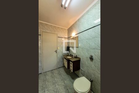 Casa à venda com 200m², 3 quartos e 2 vagasBanheiro Suíte