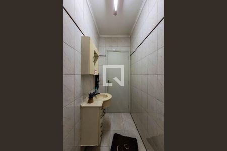 Lavabo de casa à venda com 3 quartos, 200m² em Jardim Maria Estela, São Paulo