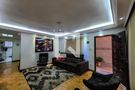 Sala de Estar de casa à venda com 3 quartos, 200m² em Jardim Maria Estela, São Paulo