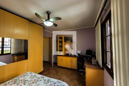 Casa à venda com 200m², 3 quartos e 2 vagasQuarto 2