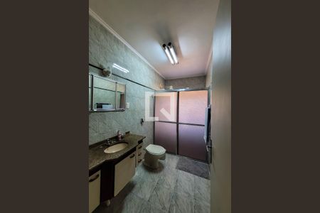 Casa à venda com 200m², 3 quartos e 2 vagasBanheiro Suíte