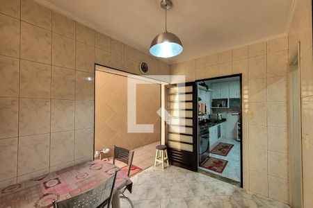 Casa à venda com 200m², 3 quartos e 2 vagasCopa
