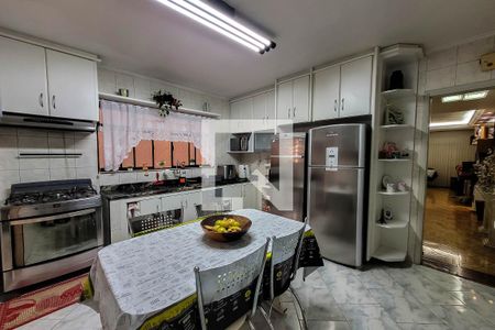 Casa à venda com 200m², 3 quartos e 2 vagasCozinha