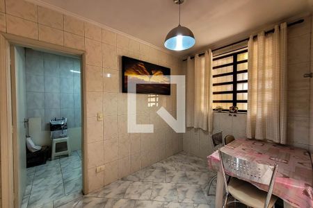 Casa à venda com 200m², 3 quartos e 2 vagasCopa