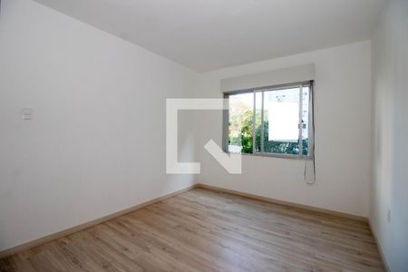 Sala de apartamento para alugar com 3 quartos, 78m² em São Sebastião, Porto Alegre