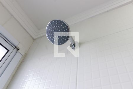 Apartamento para alugar com 50m², 2 quartos e 1 vaga Apartamento para alugar com 50m², 2 quartos e 1 vagaDetalhe do banheiro