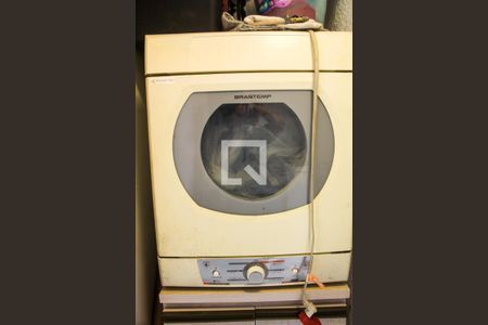 Casa de condomínio à venda com 110m², 3 quartos e 3 vagas Casa de condomínio à venda com 110m², 3 quartos e 3 vagasDetalhe - Máquina de Lavar