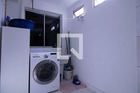 Casa à venda com 181m², 2 quartos e sem vaga Casa à venda com 181m², 2 quartos e sem vagaÁrea de Serviço