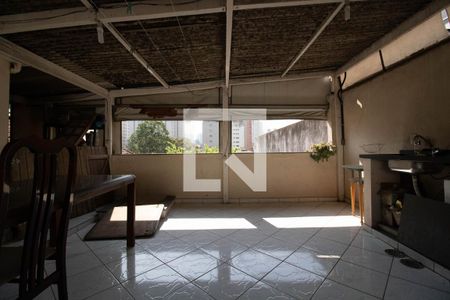 Casa à venda com 181m², 2 quartos e sem vaga Casa à venda com 181m², 2 quartos e sem vagaÁrea Externa