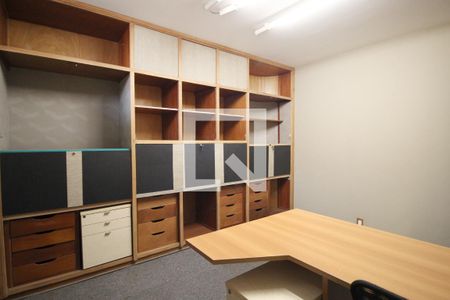 Casa para alugar com 341m², 4 quartos e 4 vagasSuíte 3