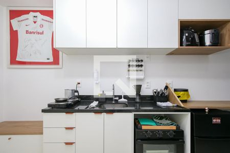 Cozinha de apartamento para alugar com 1 quarto, 24m² em Brooklin Paulista, São Paulo