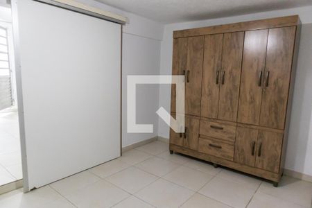 Quarto de casa para alugar com 1 quarto, 46m² em Vila Mazzei, São Paulo