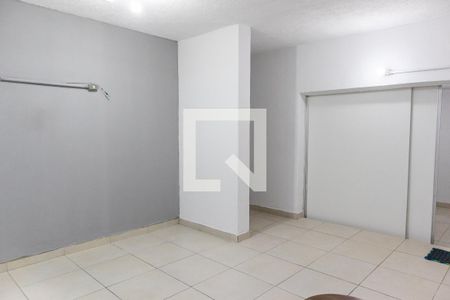 Sala de casa para alugar com 1 quarto, 46m² em Vila Mazzei, São Paulo