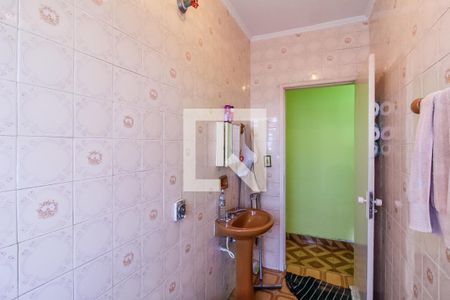 Casa à venda com 173m², 3 quartos e 2 vagasBanheiro 3