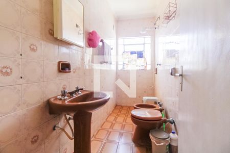 Casa à venda com 173m², 3 quartos e 2 vagasBanheiro da Suíte