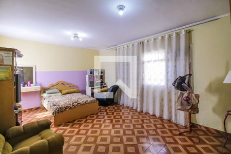 Casa à venda com 173m², 3 quartos e 2 vagasSuite