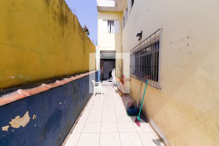 Casa à venda com 173m², 3 quartos e 2 vagasCorredor