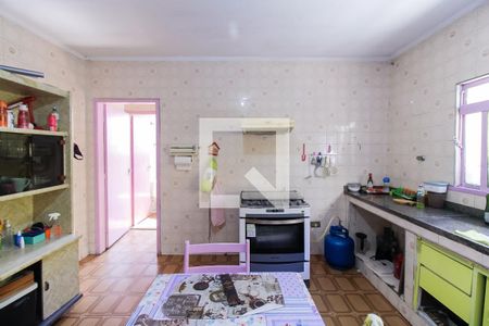 Casa à venda com 173m², 3 quartos e 2 vagasCozinha