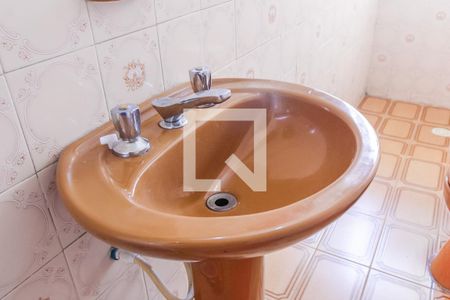 Casa à venda com 173m², 3 quartos e 2 vagasBanheiro da Suíte