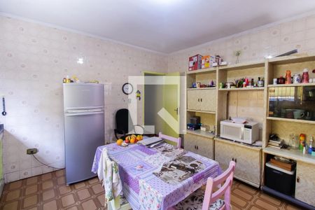 Casa à venda com 173m², 3 quartos e 2 vagasCozinha