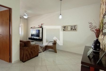 Sala de casa para alugar com 3 quartos, 150m² em Jardim Nordeste, São Paulo