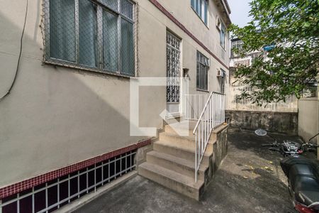 Apartamento para alugar com 65m², 2 quartos e sem vagaÁrea comum 