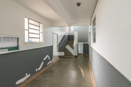 Apartamento para alugar com 65m², 2 quartos e sem vagaÁrea comum - Escadas