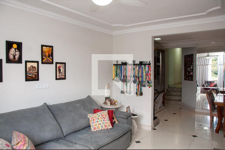 Sala de casa à venda com 3 quartos, 50m² em Cabral, Contagem