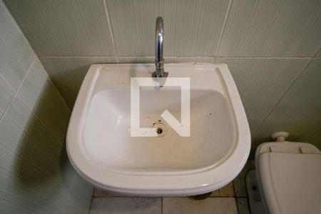 Casa à venda com 144m², 3 quartos e 1 vaga Casa à venda com 144m², 3 quartos e 1 vagaBanheiro da Suíte 2