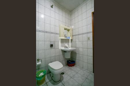 Casa à venda com 144m², 3 quartos e 1 vaga Casa à venda com 144m², 3 quartos e 1 vagaBanheiro