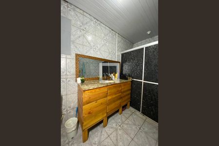 Casa à venda com 100m², 4 quartos e 1 vagaBanheiro